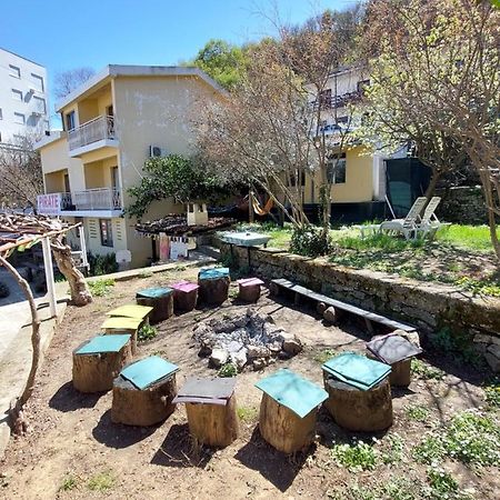 Pirate Backpackers Ulcinj Zewnętrze zdjęcie