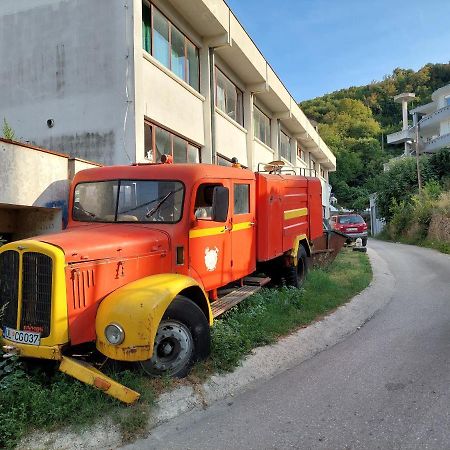 Pirate Backpackers Ulcinj Zewnętrze zdjęcie