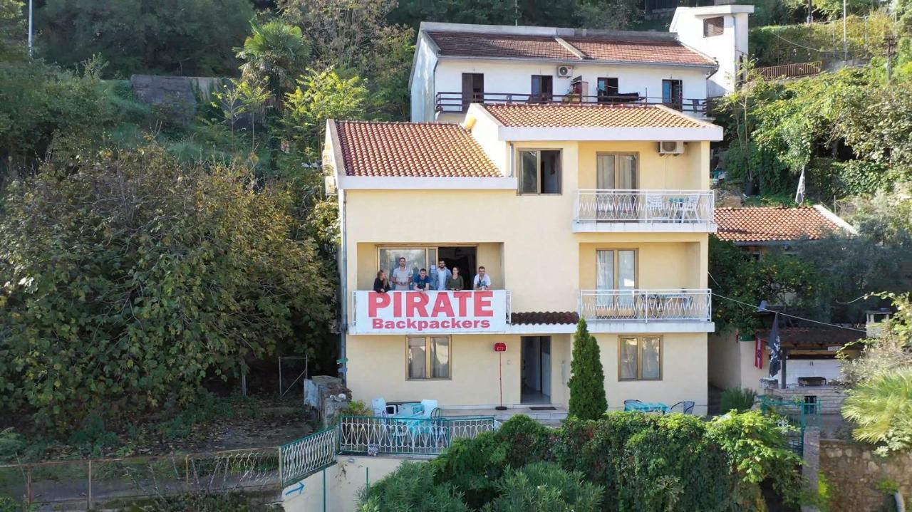 Pirate Backpackers Ulcinj Zewnętrze zdjęcie